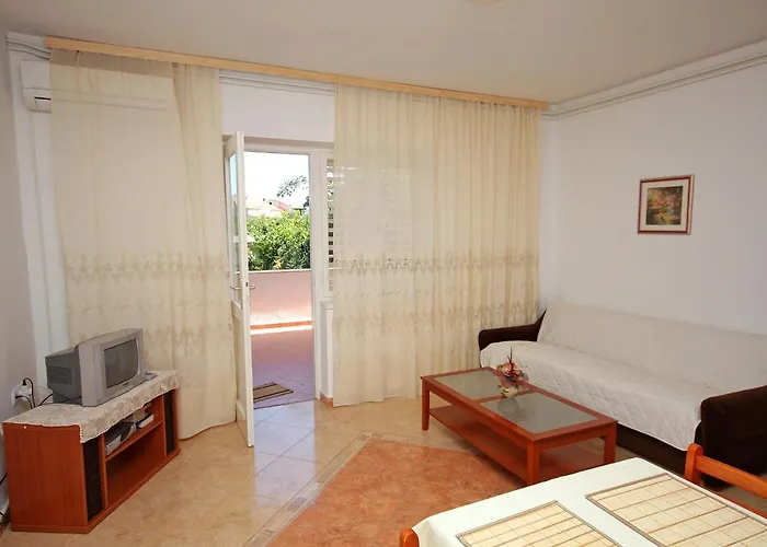 Family-friendly With Swimming Pool Banjol, Rab - 5007 Apartament Banjol