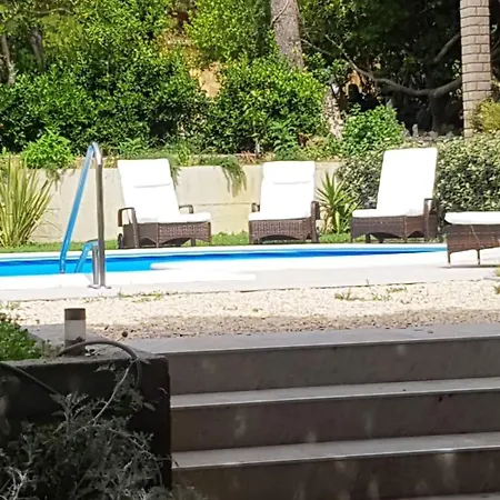 Apartment Seaside With A Swimming Pool Banjol, Rab - 5007 Banjol