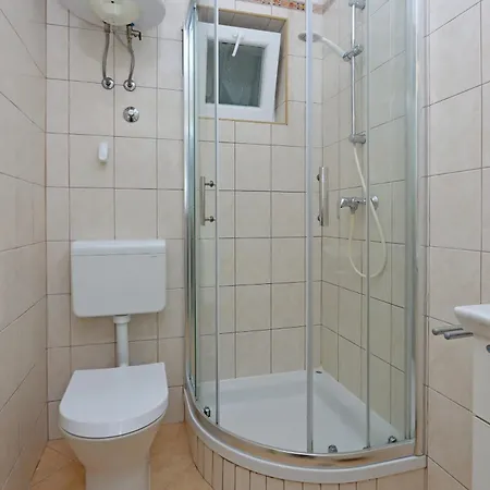 Διαμέρισμα Family-friendly With Swimming Pool Banjol, Rab - 5007